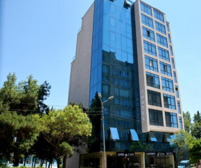 Гостиница L Plaza Hotel  Тбилиси
